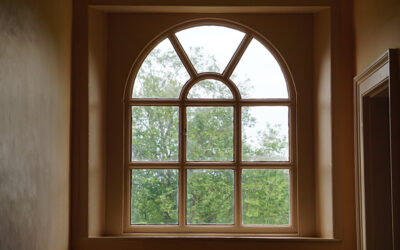 3 Window Cleaning Tips from the Pros
