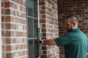image with cleaning windows in Houston, Texas