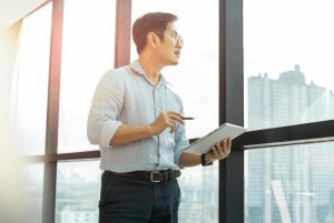 Professional Window Cleaning Benefits for Houston Offices